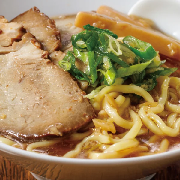 生姜香る自家製チャーシュー麺