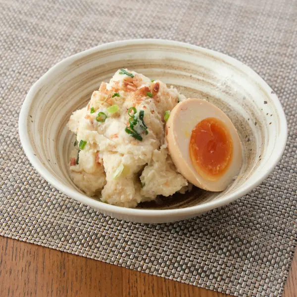 和風ポテトと煮卵のおつまみサラダ＊