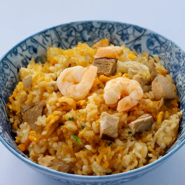 自家製煮豚と海老入り炒飯