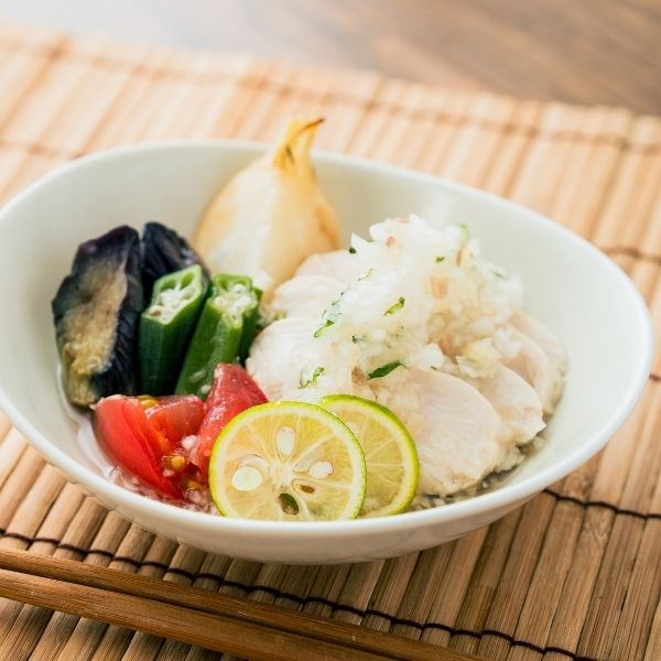 蒸し鶏と夏野菜 和風鬼おろし