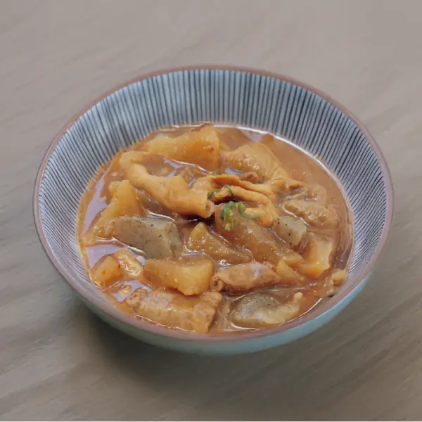 国産豚もつ煮込み
